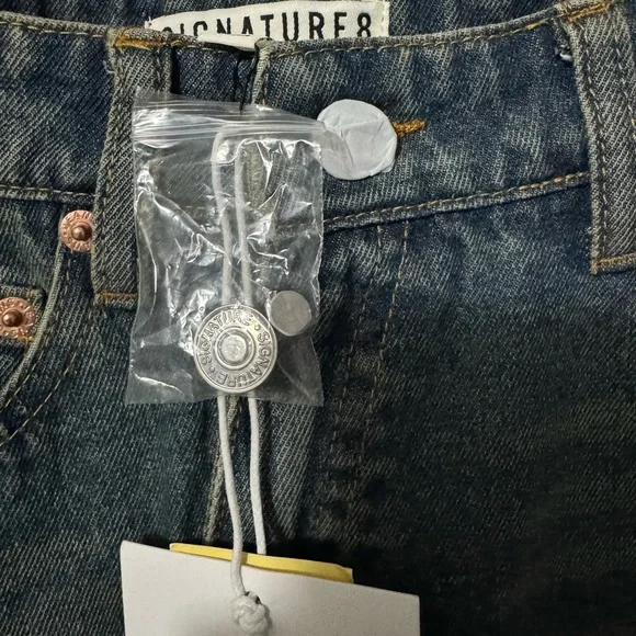 🔥 Signature8 Button-Front Denim Skirt Size Small | Slit Front | New With Tags - Picture 4 of 7